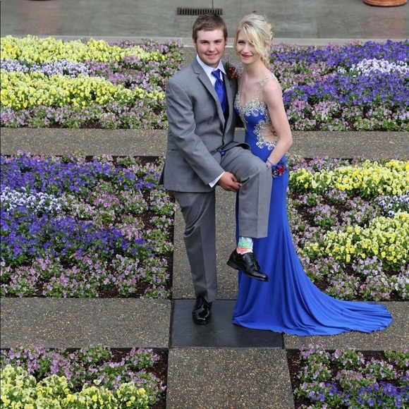 Prom dress - Picture 7 of 8